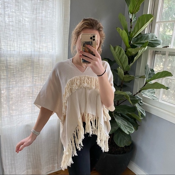 Apiece Apart Cream Fringe Poncho One size - Picture 1 of 11